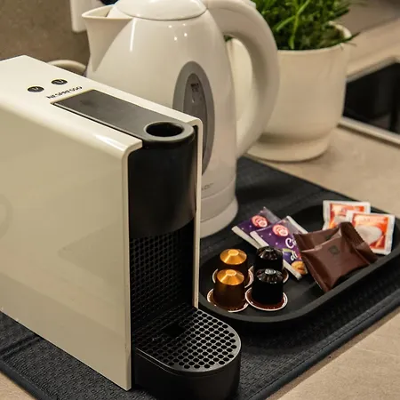 Chocolate Nest - Sole 233 Apartment