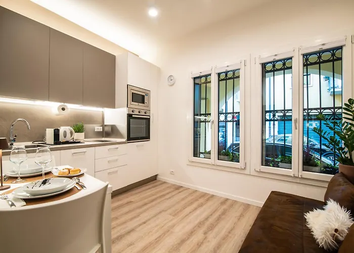 Chocolate Nest - Sole 233 Apartment *